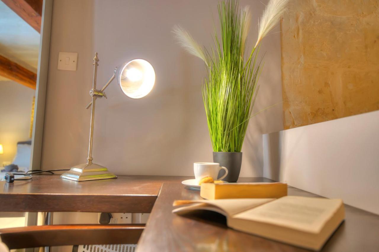 Romantic And Historical Maisonette In The Center Of Valletta Mbal1-1 Dış mekan fotoğraf