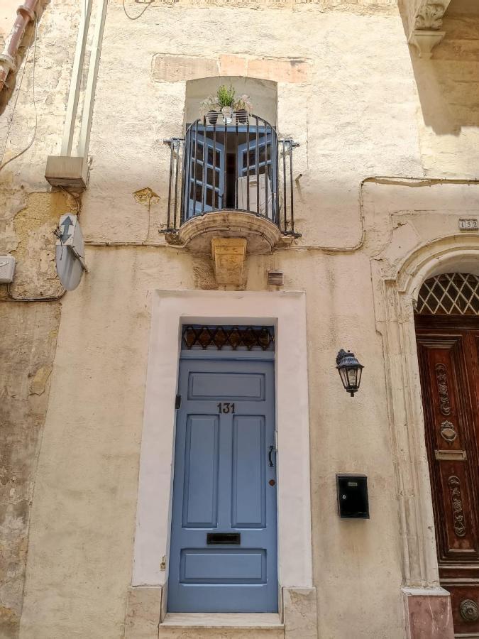 Romantic And Historical Maisonette In The Center Of Valletta Mbal1-1 Dış mekan fotoğraf