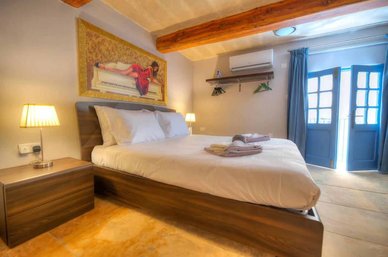 Romantic And Historical Maisonette In The Center Of Valletta Mbal1-1 Dış mekan fotoğraf